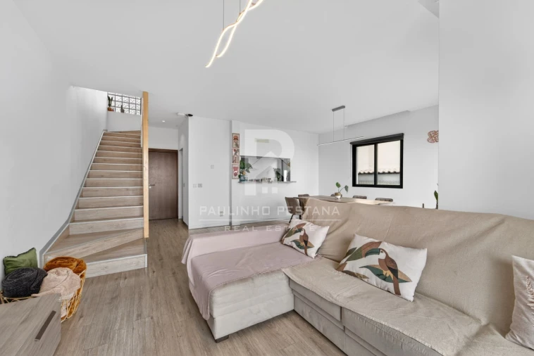 Moradia T3 para Venda em Santa Cruz Foto 8