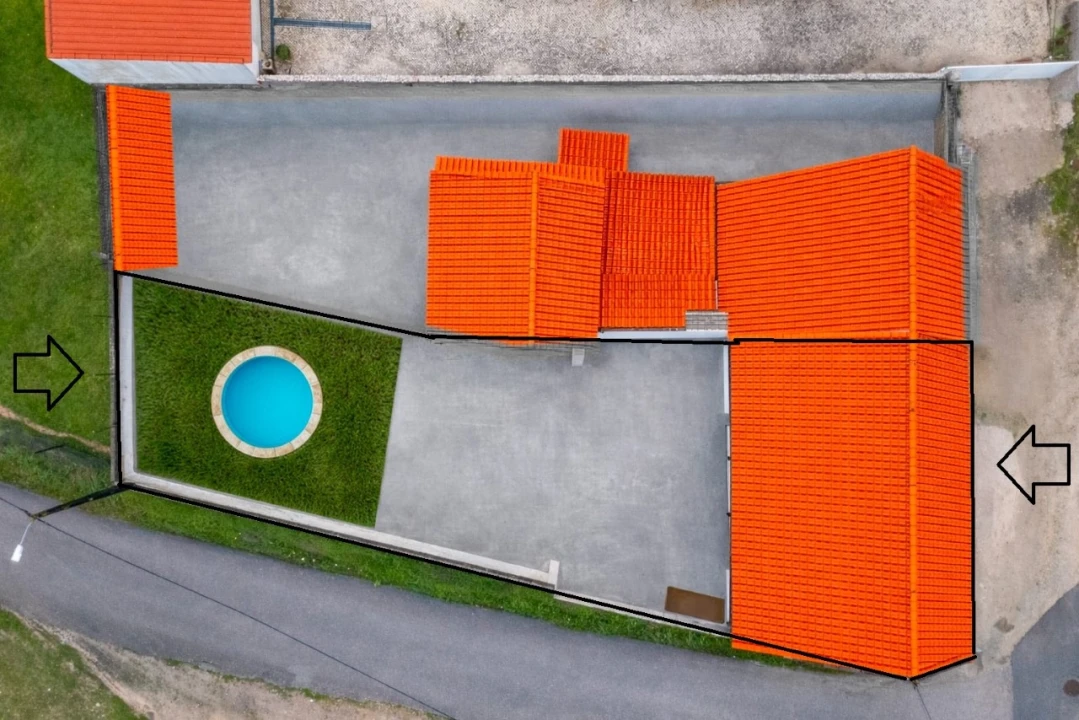 Moradia T3 para Venda em Azoia de Cima e Tremês Foto 13