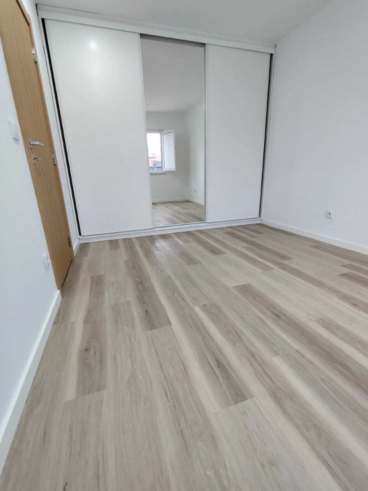 Moradia T2 para Venda em Marvila, Ribeira Santarém, São Salvador, São Nicolau Foto 5