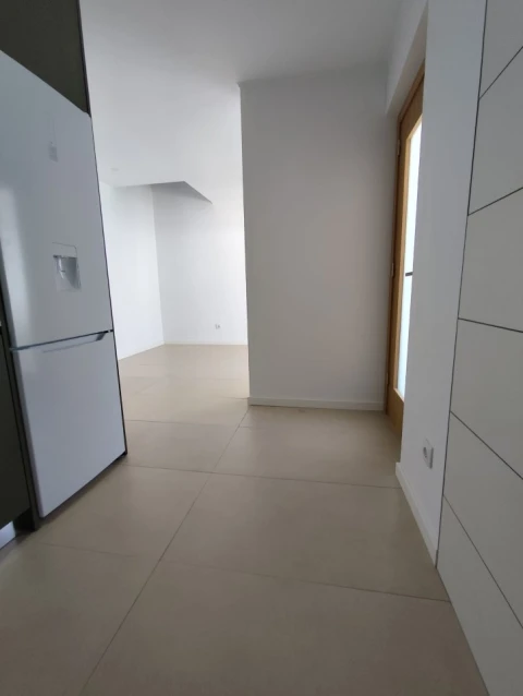 Moradia T2 para Venda em Marvila, Ribeira Santarém, São Salvador, São Nicolau