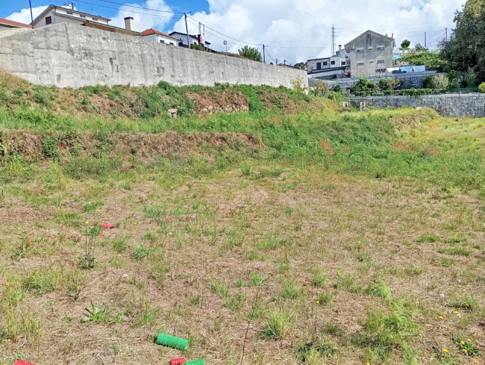 Terreno para Venda em Friande Foto 2
