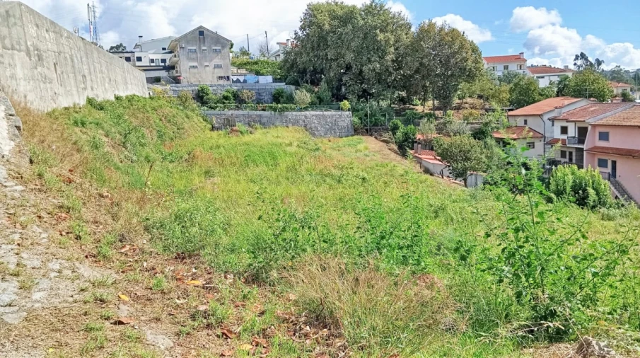Terreno para Venda em Friande Foto 3