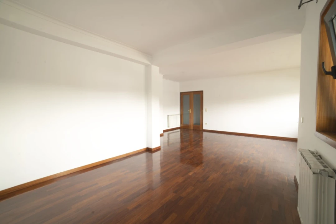 Apartamento T2 para Venda em Amarante (São Gonçalo), Madalena, Cepelos e Gatão Foto 5