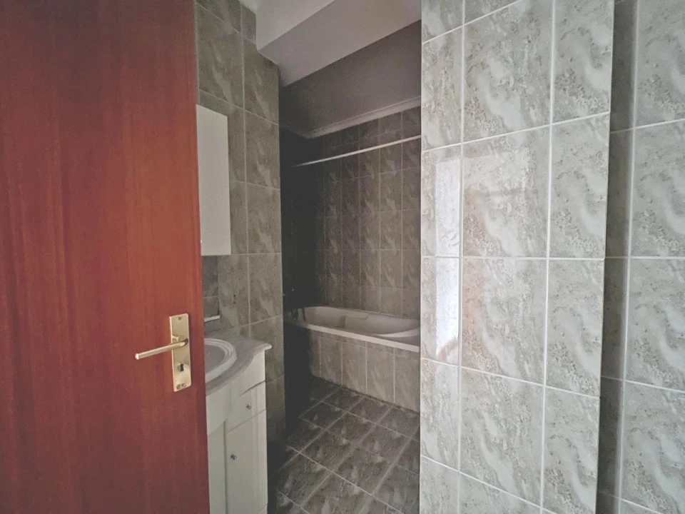 Apartamento T2 para Venda em Amarante (São Gonçalo), Madalena, Cepelos e Gatão Foto 19