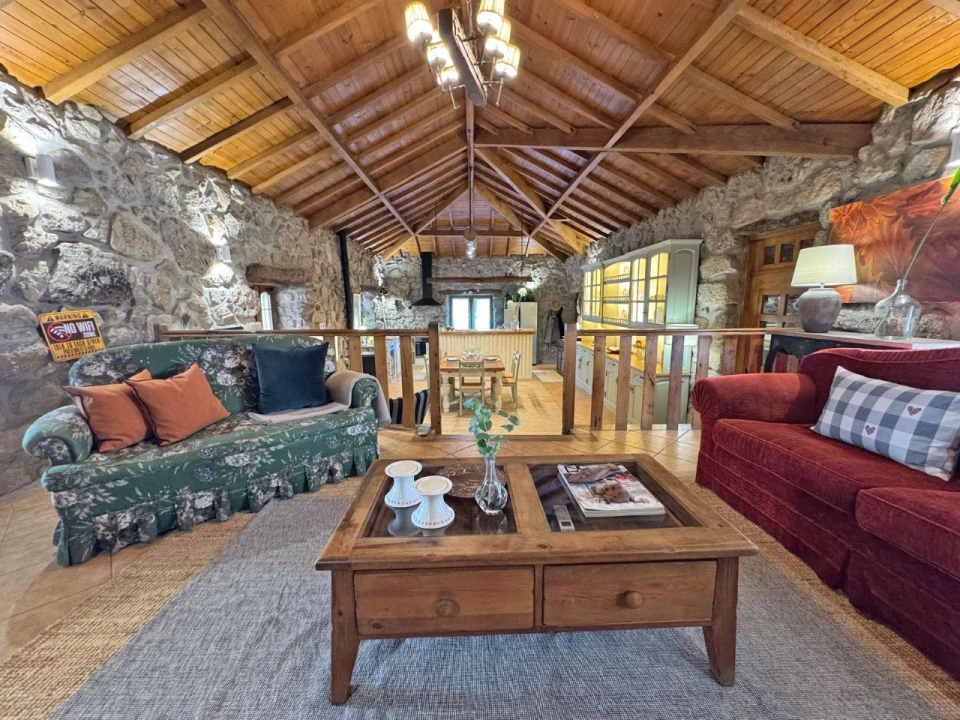 Quinta T3 para Venda em Armil Foto 37