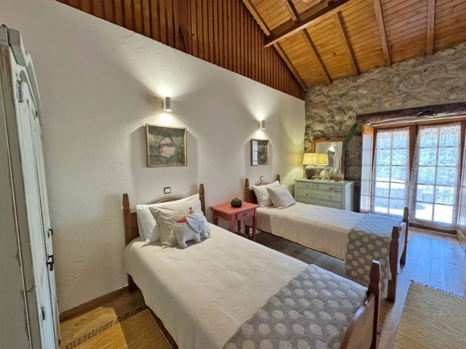 Quinta T3 para Venda em Armil Foto 52