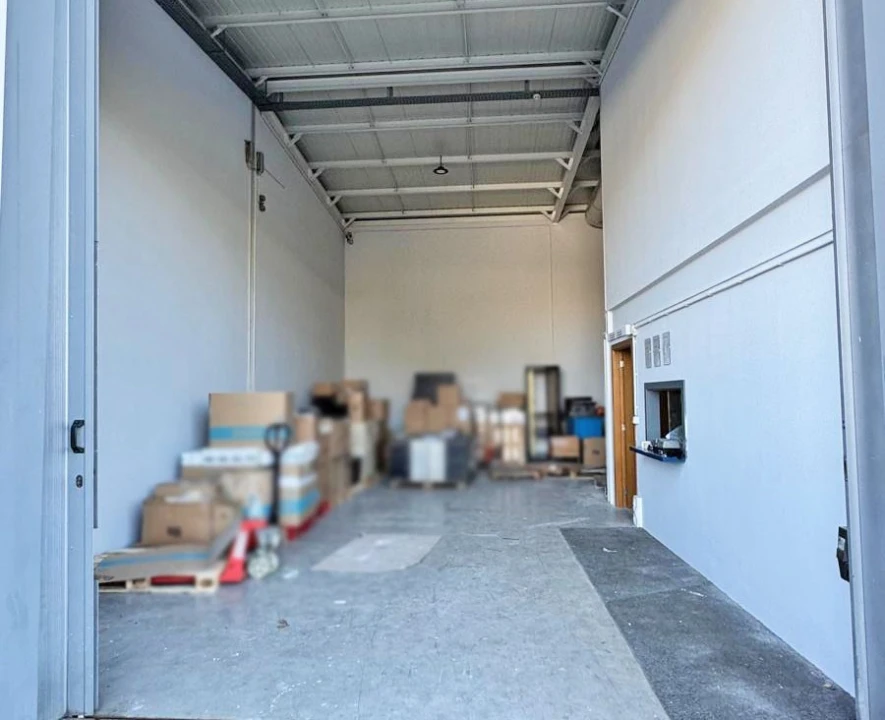 Armazém para Venda em Alfena Foto 7