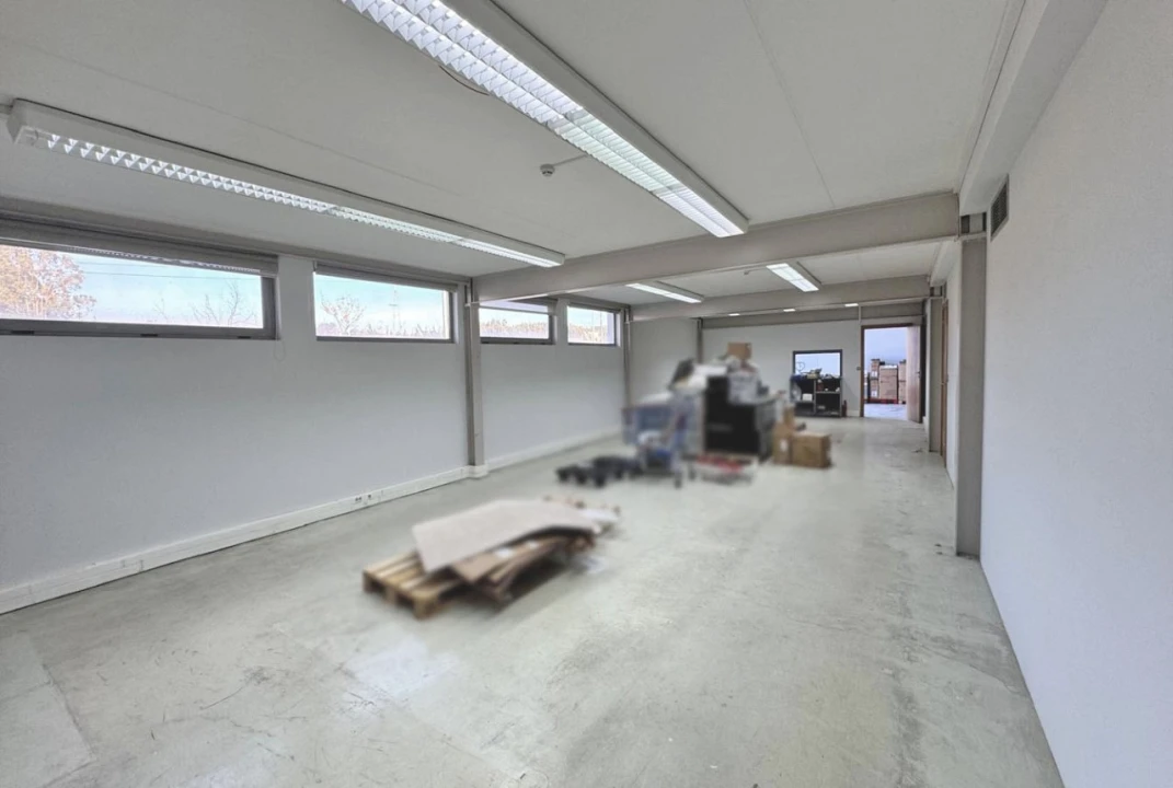 Armazém para Venda em Alfena Foto 13