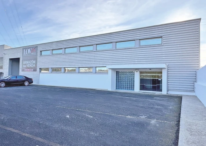 Armazém para Venda em Alfena Foto 2