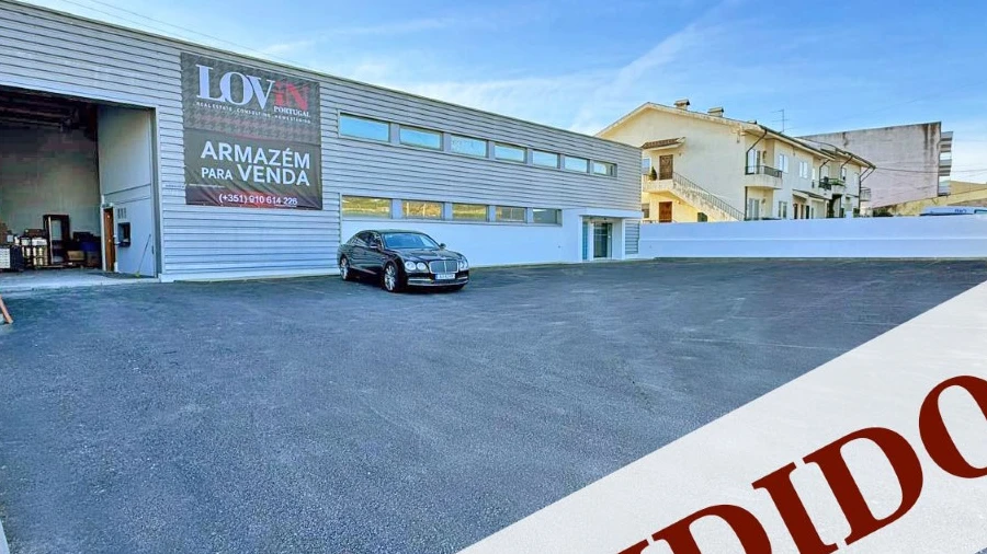 Armazém para Venda em Alfena