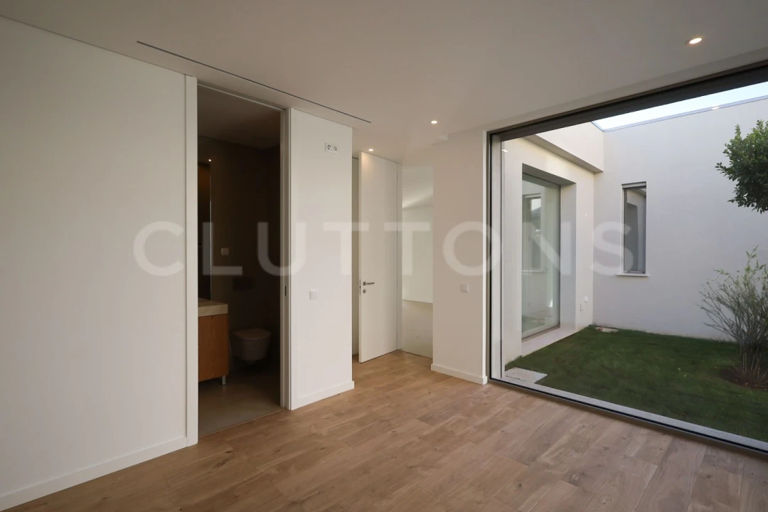 Moradia T5 para Venda em Almancil Foto 25