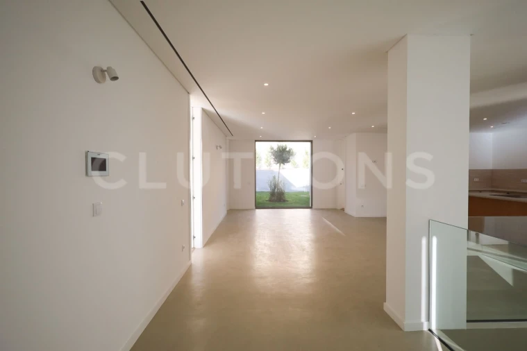 Moradia T5 para Venda em Almancil Foto 12