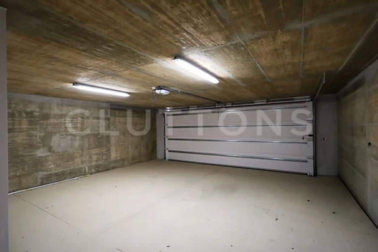 Moradia T5 para Venda em Almancil Foto 46