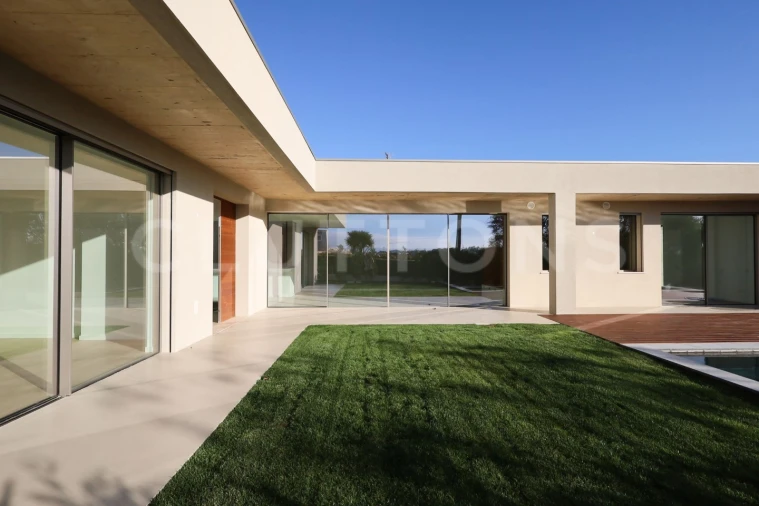 Moradia T5 para Venda em Almancil Foto 52