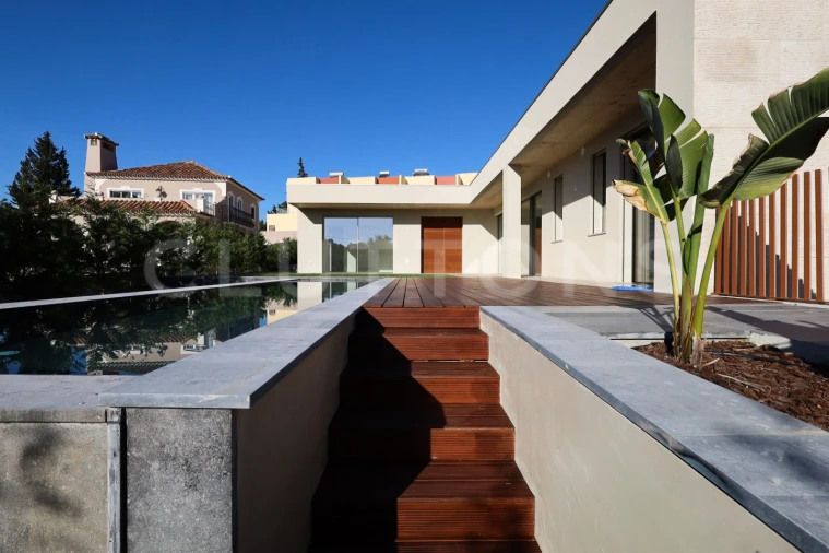 Moradia T5 para Venda em Almancil Foto 58