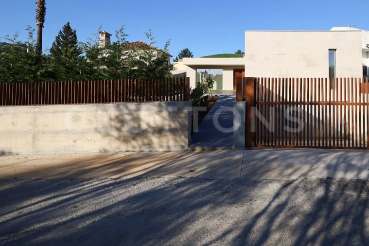 Moradia T5 para Venda em Almancil Foto 60