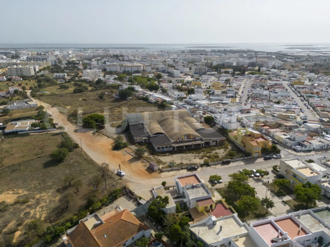 Terreno para Venda em Quelfes Foto 5