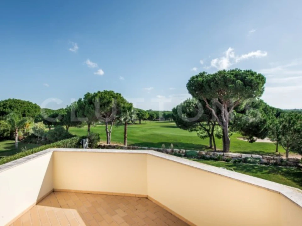 Moradia T4 para Venda em Quarteira Foto 28