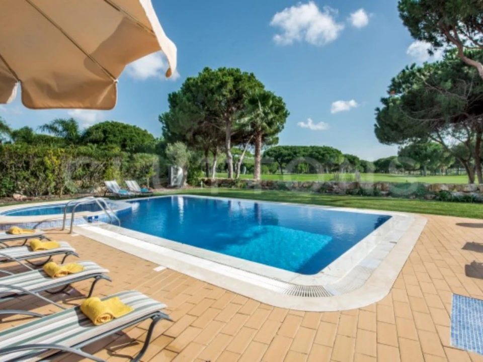 Moradia T4 para Venda em Quarteira Foto 35