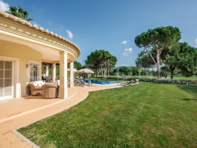 Moradia T4 para Venda em Quarteira Foto 33