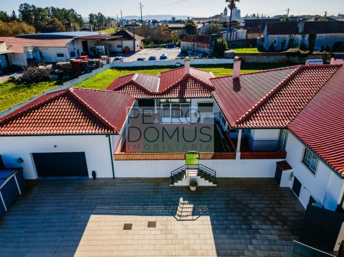 Moradia T4 para Venda em Maceira Foto 15