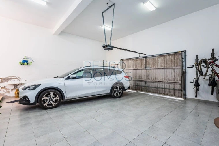 Moradia T4 para Venda em Maceira Foto 30