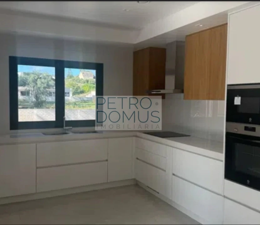 Apartamento T3 para Venda em Leiria, Pousos, Barreira e Cortes Foto 28