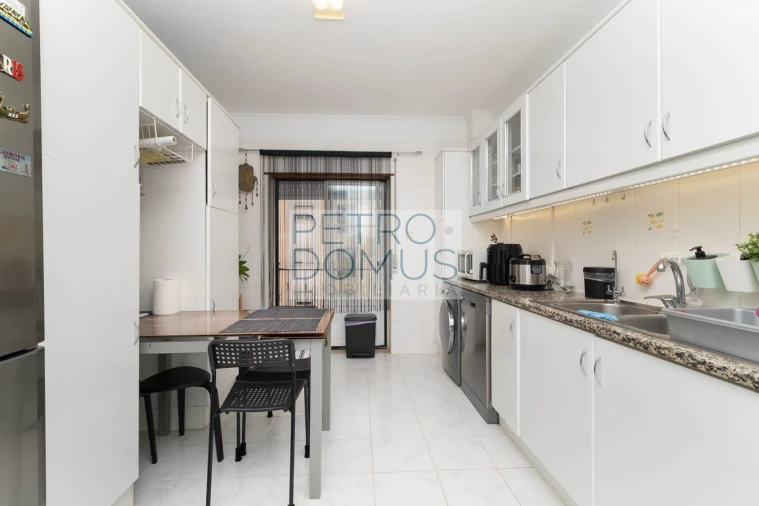 Apartamento T3 para Venda em Mafra Foto 17