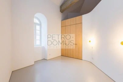 Apartamento T1 para Venda em Leiria, Pousos, Barreira e Cortes