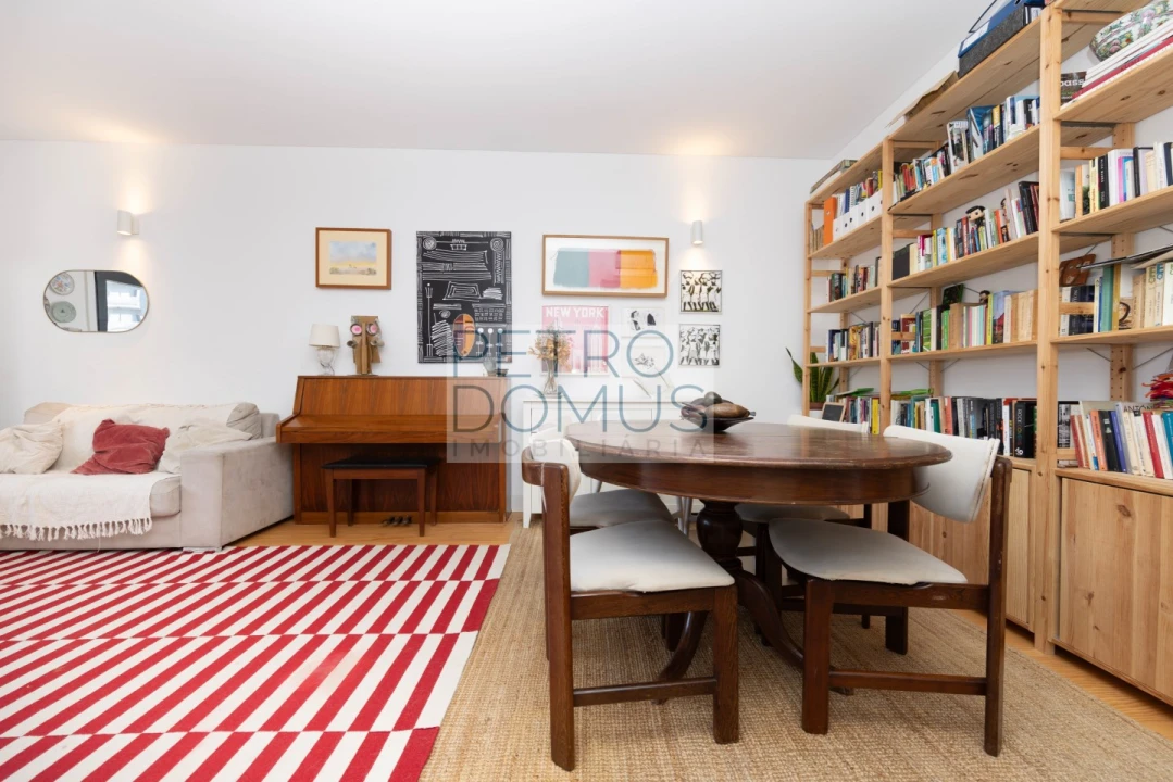 Apartamento T3 para Venda em Seixal, Arrentela e Aldeia de Paio Pires Foto 4