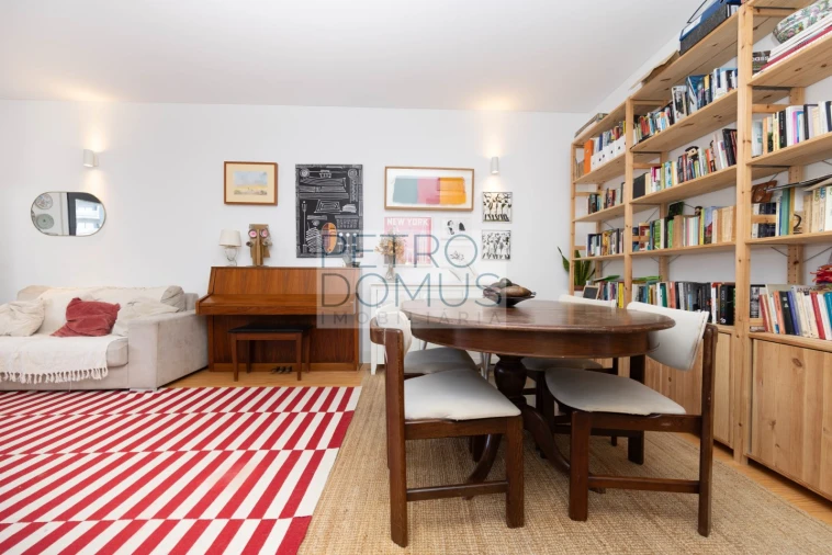 Apartamento T3 para Venda em Seixal, Arrentela e Aldeia de Paio Pires Foto 4