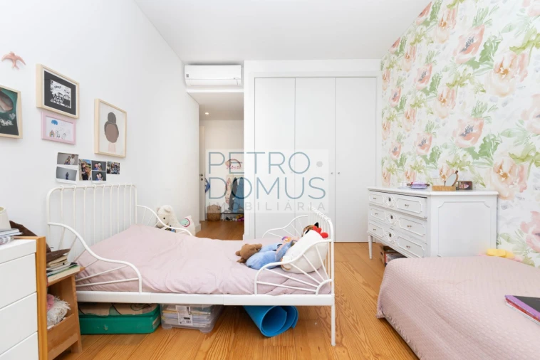 Apartamento T3 para Venda em Seixal, Arrentela e Aldeia de Paio Pires Foto 24