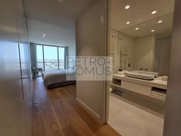 Apartamento T2 para Venda em Campolide