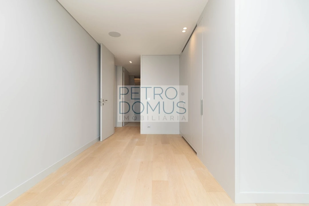 Apartamento T3 para Venda em Avenidas Novas Foto 12