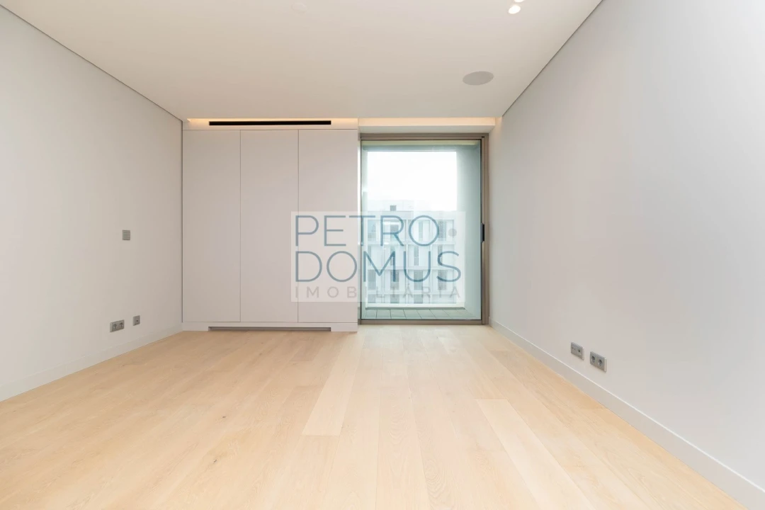 Apartamento T3 para Venda em Avenidas Novas Foto 15