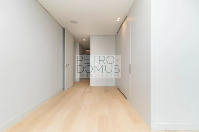 Apartamento T3 para Venda em Avenidas Novas
