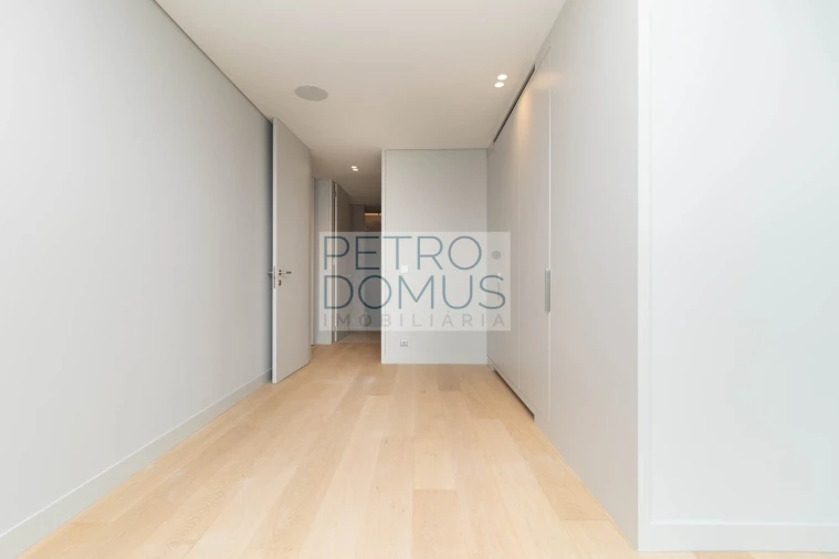 Apartamento T3 para Venda em Avenidas Novas Foto 12