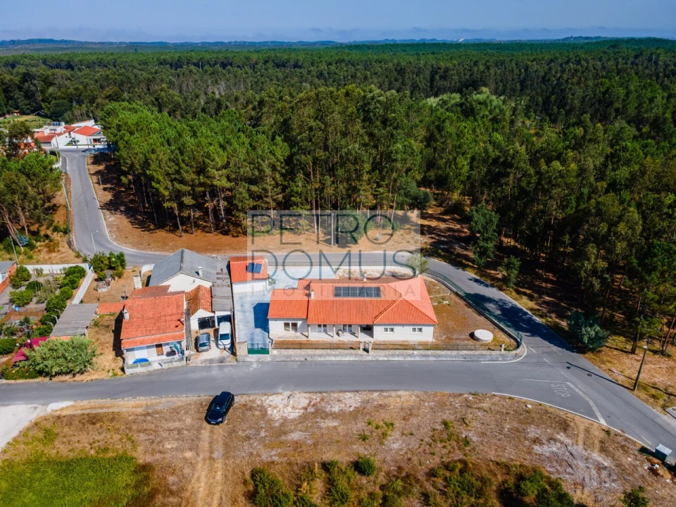 Moradia T4 para Venda em Marinha Grande Foto 10