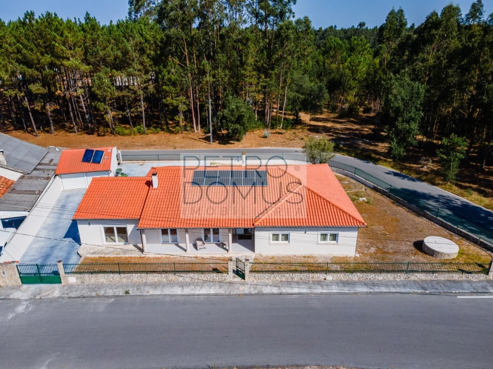 Moradia T4 para Venda em Marinha Grande Foto 16