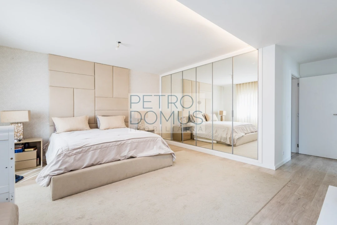 Moradia T4 para Venda em Marinha Grande Foto 34