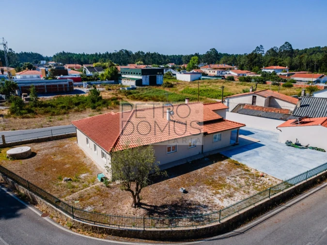 Moradia T4 para Venda em Marinha Grande Foto 18