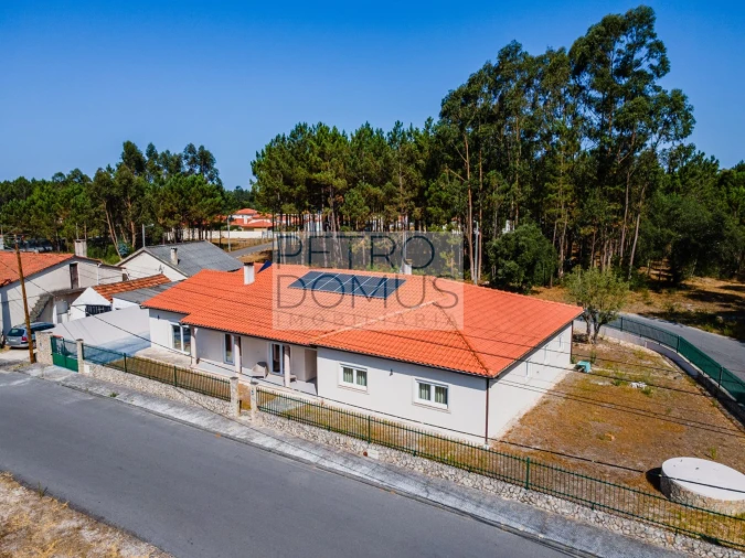 Moradia T4 para Venda em Marinha Grande Foto 19