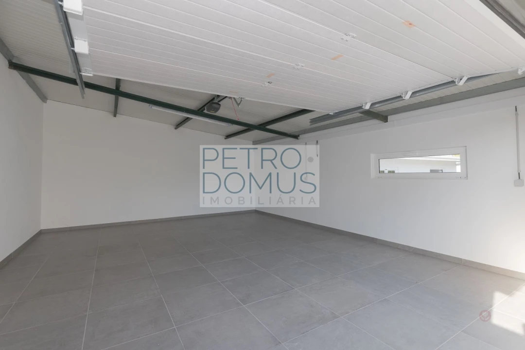 Moradia T4 para Venda em Marinha Grande Foto 45