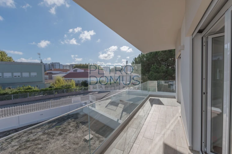 Moradia T4 para Venda em Marinha Grande Foto 30