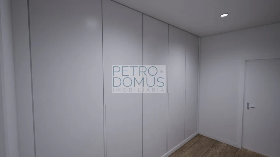 Apartamento T3 para Venda em Parceiros e Azoia Foto 17