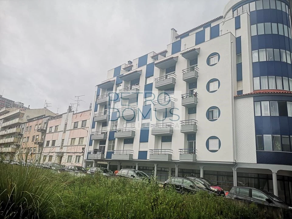 Loja para Arrendamento em Leiria, Pousos, Barreira e Cortes Foto 15