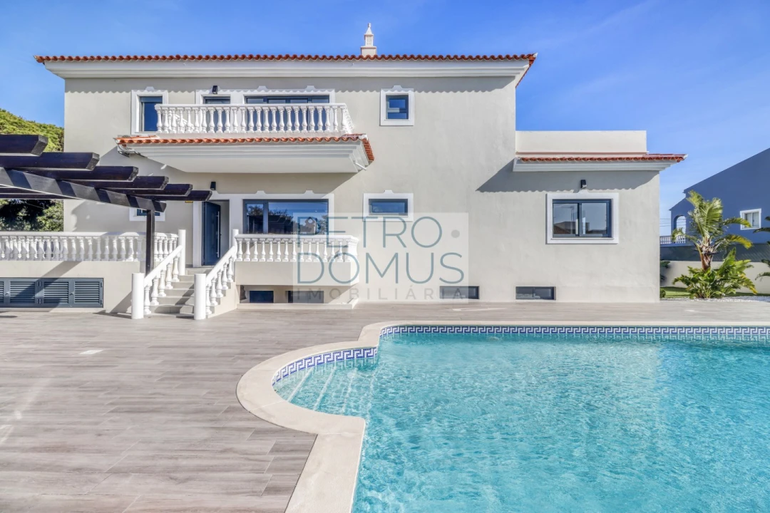 Moradia T7 para Venda em Almancil Foto 3