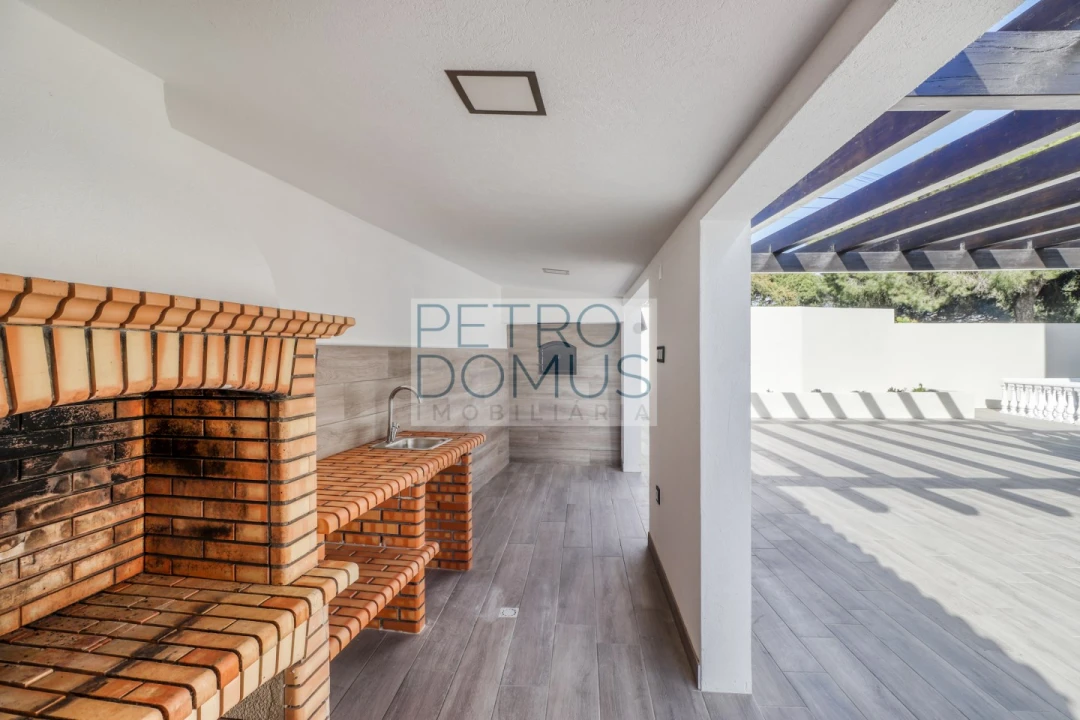 Moradia T7 para Venda em Almancil Foto 6