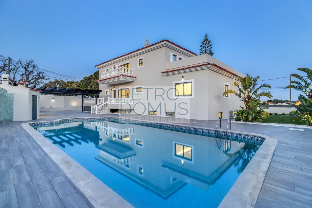 Moradia T7 para Venda em Almancil Foto 73