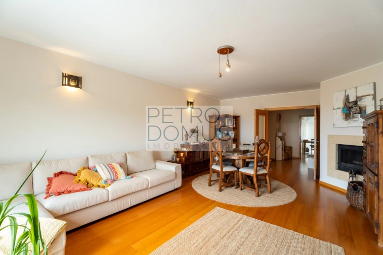 Apartamento T3 para Venda em Mafra Foto 2